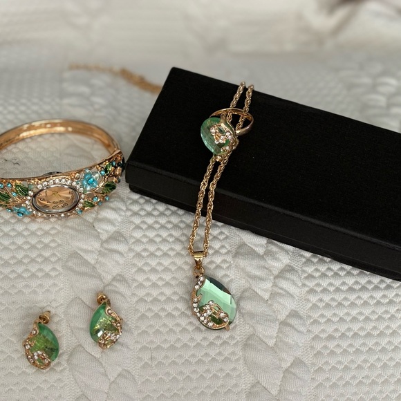 Beautiful - Picture 6 of 7